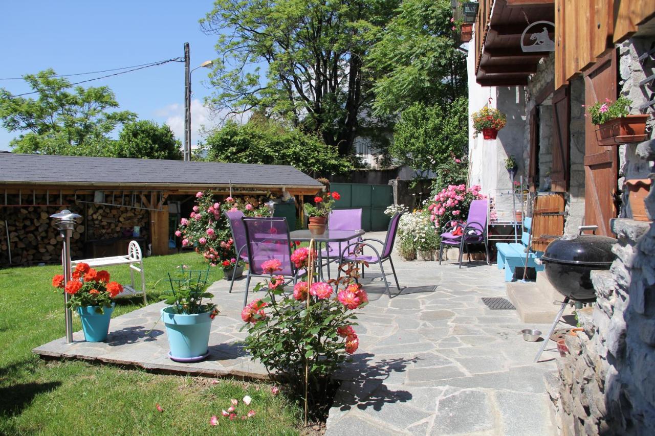 Juste Pour Le Plaisir Bed & Breakfast Saint-Pierre-dʼAlbigny Exterior foto