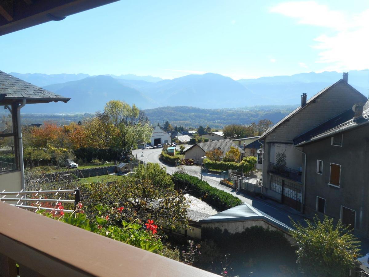 Juste Pour Le Plaisir Bed & Breakfast Saint-Pierre-dʼAlbigny Exterior foto
