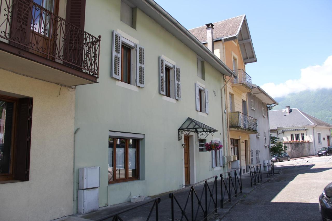 Juste Pour Le Plaisir Bed & Breakfast Saint-Pierre-dʼAlbigny Exterior foto