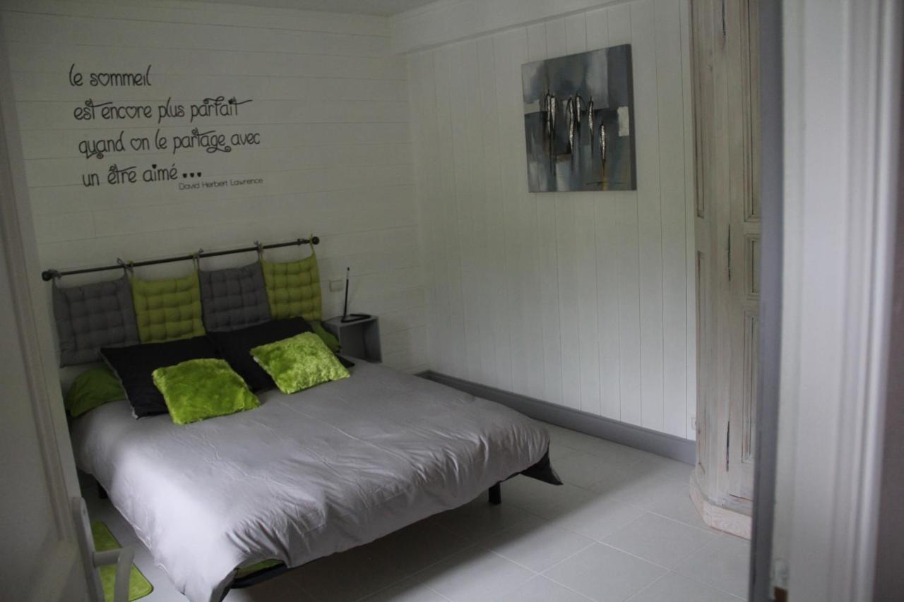 Juste Pour Le Plaisir Bed & Breakfast Saint-Pierre-dʼAlbigny Exterior foto